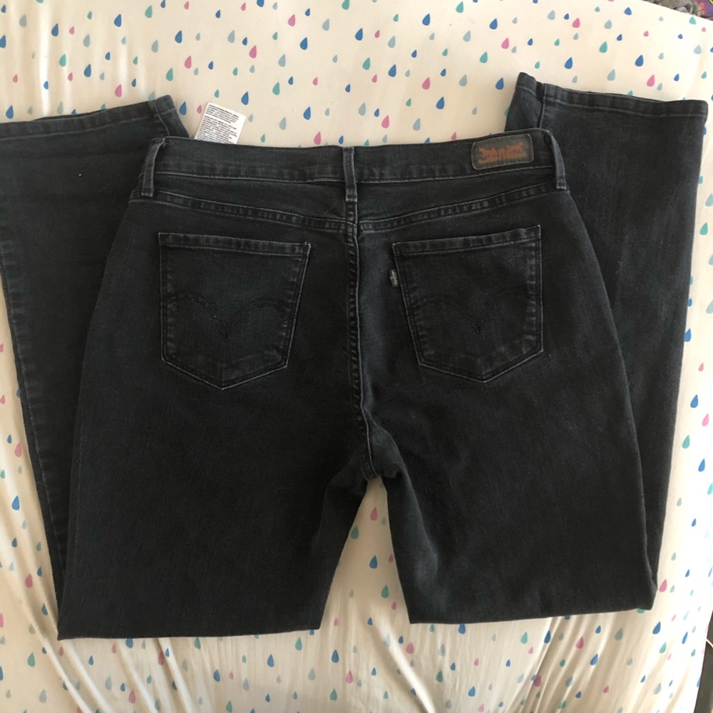High Rise Straight  Levi’s Size 10